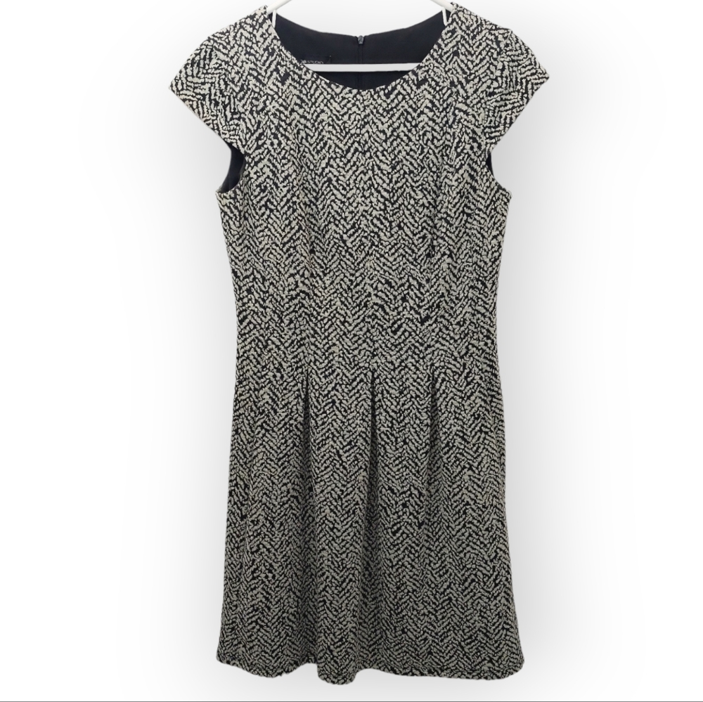 AB Studio Dress Women's Size 10 Sleeveless Cap Sleeve Dress Black Cream